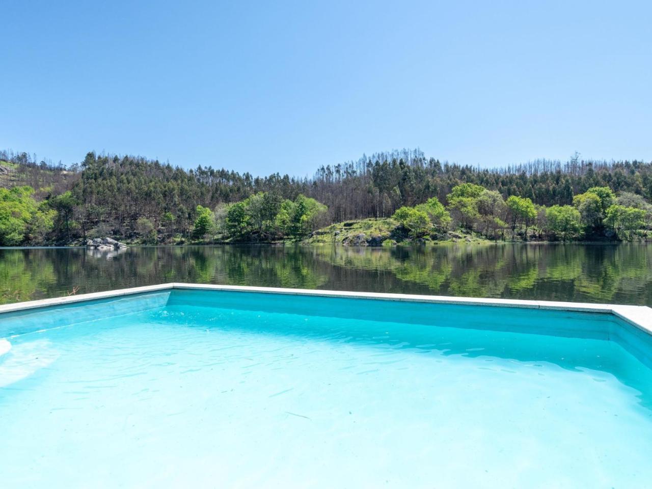 Traditional Mansion In Treixedo With Swimming Pool Экстерьер фото